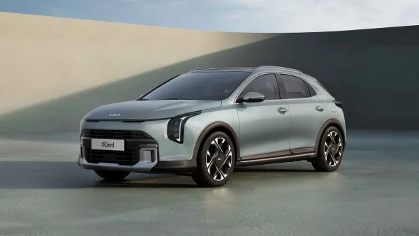 El Kia XCeed 2026 estrena imagen y arranca su producción en Eslovaquia