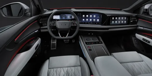 Así es el interior del SUV más lujoso de Audi: el Q9 con hasta siete plazas y que dice adiós al negro piano
