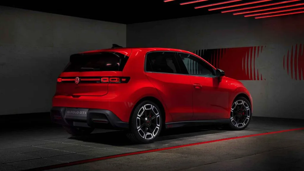 Adiós al Polo GTI de gasolina: Volkswagen ya tiene listo su heredero eléctrico de 226 CV