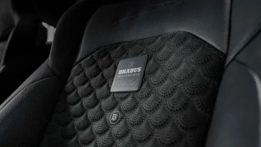 El nuevo brabus bodo tiene cuatro plazas 1 000 cv y una receta que ya parecia prohibida en europa 10