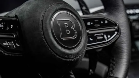 El nuevo brabus bodo tiene cuatro plazas 1 000 cv y una receta que ya parecia prohibida en europa 13