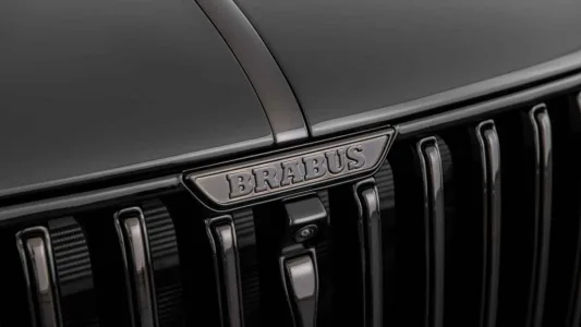 El nuevo brabus bodo tiene cuatro plazas 1 000 cv y una receta que ya parecia prohibida en europa 29
