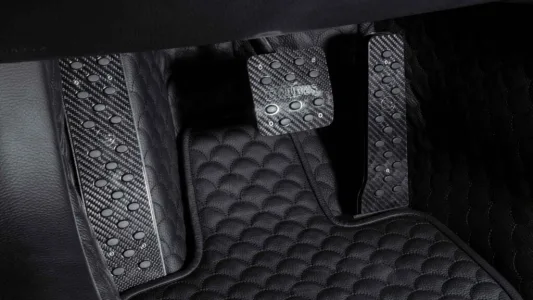 El nuevo brabus bodo tiene cuatro plazas 1 000 cv y una receta que ya parecia prohibida en europa 38