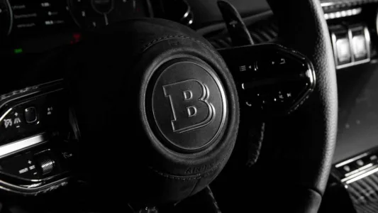 El nuevo brabus bodo tiene cuatro plazas 1 000 cv y una receta que ya parecia prohibida en europa 40