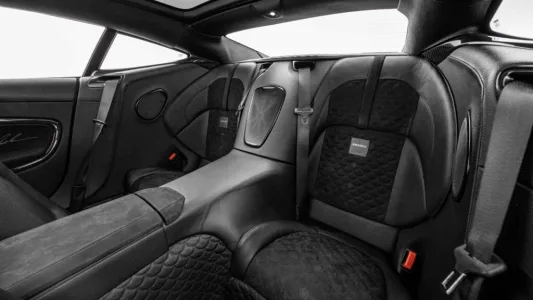 El nuevo brabus bodo tiene cuatro plazas 1 000 cv y una receta que ya parecia prohibida en europa 46