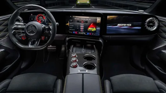 Mercedes amg va a por el porsche taycan con un gt electrico de casi 1 200 cv y sonido de v8 12