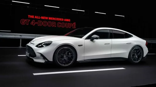 Mercedes amg va a por el porsche taycan con un gt electrico de casi 1 200 cv y sonido de v8 29