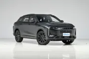 355 CV, 120 km eléctricos y carga en 17 minutos: el Omoda 9 chino deja en evidencia al mercado europeo