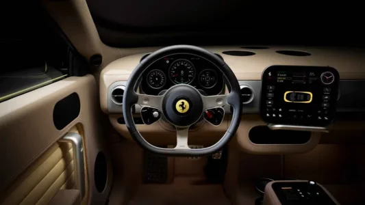 Ferrari acaba de cruzar su linea roja su primer electrico tiene 1 050 cv cuatro motores y diseno del creador del iphone 20