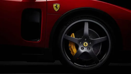 Ferrari acaba de cruzar su linea roja su primer electrico tiene 1 050 cv cuatro motores y diseno del creador del iphone 27