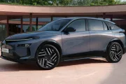 Lancia quiere volver a ser deseada: el nuevo Gamma apunta al BMW iX2 con 375 CV y 740 km de autonomía