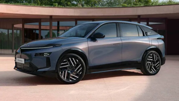 Lancia quiere volver a ser deseada: el nuevo Gamma apunta al BMW iX2 con 375 CV y 740 km de autonomía
