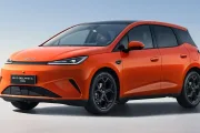 BYD prepara otro golpe para España: un PHEV urbano de 4,16 metros y más de 1.000 km de autonomía