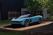 El primer Ferrari eléctrico divide opiniones, pero no ventas: el Luce ya cuelga el cartel de agotado