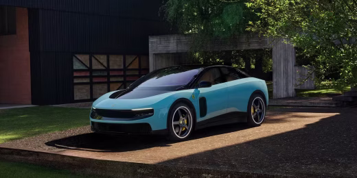 El primer Ferrari eléctrico divide opiniones, pero no ventas: el Luce ya cuelga el cartel de agotado