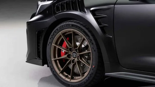 El corolla mas extremo de toyota nace en nurburgring y europa tendra que conformarse con mirarlo 4