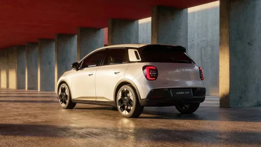 Gac aterriza en espana con precios de derribo electricos desde 22 195 euros y garantia de ocho anos 31