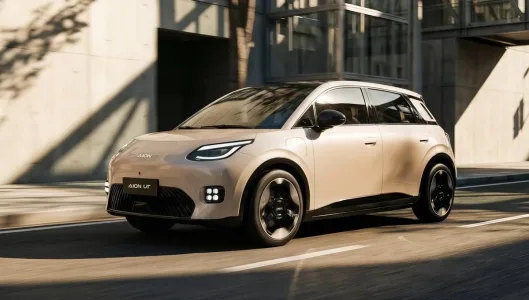 Gac aterriza en espana con precios de derribo electricos desde 22 195 euros y garantia de ocho anos 34