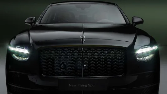 Bentley acaba de tocar uno de sus simbolos mas sagrados el flying spur dice adios a los dobles faros 5
