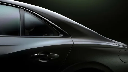 Bentley acaba de tocar uno de sus simbolos mas sagrados el flying spur dice adios a los dobles faros 7
