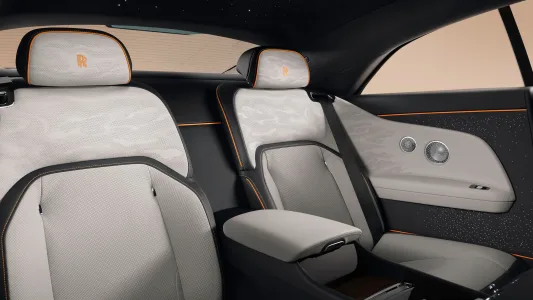 Rolls royce afina el spectre tras el frenazo de ventas mas autonomia mas potencia y lujo sin anestesia 6