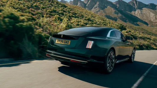 Rolls royce afina el spectre tras el frenazo de ventas mas autonomia mas potencia y lujo sin anestesia 16