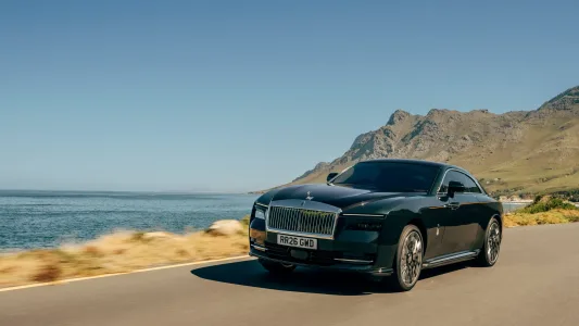 Rolls royce afina el spectre tras el frenazo de ventas mas autonomia mas potencia y lujo sin anestesia 18