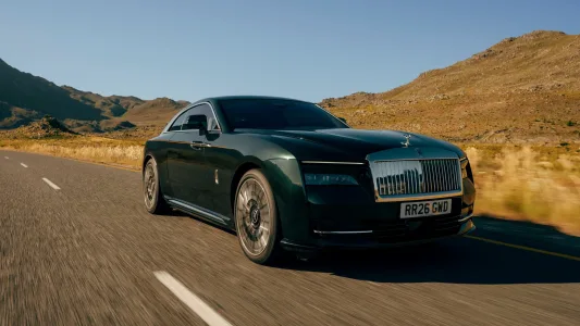 Rolls royce afina el spectre tras el frenazo de ventas mas autonomia mas potencia y lujo sin anestesia 21