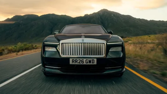 Rolls royce afina el spectre tras el frenazo de ventas mas autonomia mas potencia y lujo sin anestesia 24