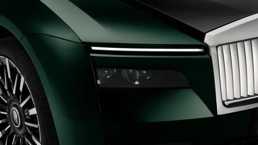 Rolls royce afina el spectre tras el frenazo de ventas mas autonomia mas potencia y lujo sin anestesia 33