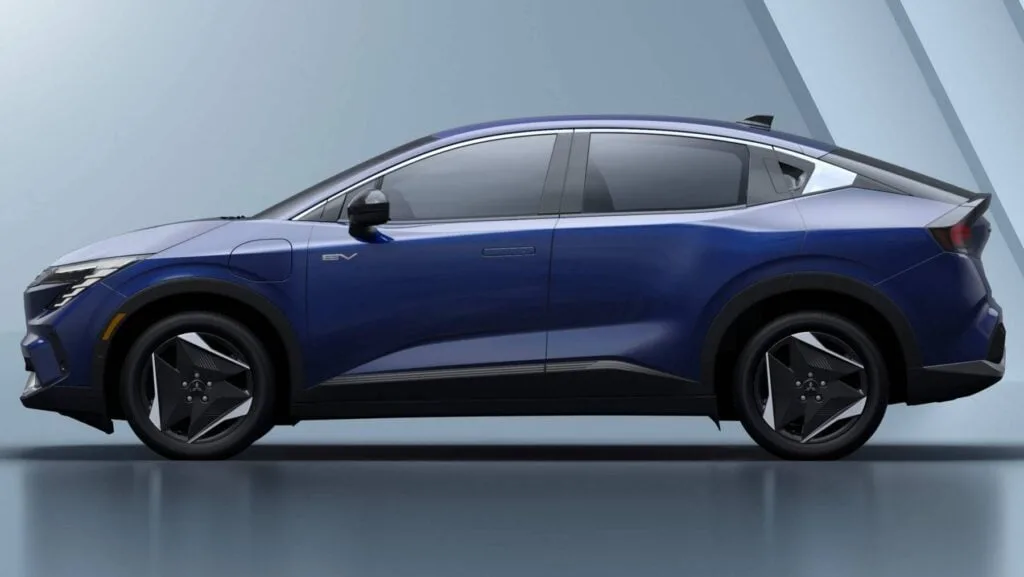 El leaf cambia de traje y mitsubishi le pone apellido propio para entrar en la batalla de los suv electricos