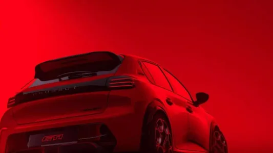 El gti de peugeot vuelve sin gasolina pero con 280 cv y ganas de incomodar al toyota gr yaris 2