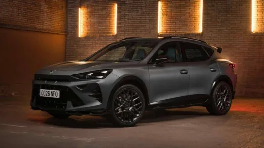 El leon y el formentor tendran version mas agresiva sin pasar por el vz llega custom cupra by abt 2