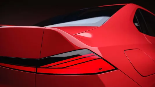Bmw ya tiene casi listo el m3 electrico y lo ha puesto junto al e30 para pedir permiso a los puristas 1