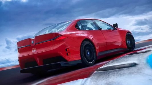 Bmw ya tiene casi listo el m3 electrico y lo ha puesto junto al e30 para pedir permiso a los puristas 76