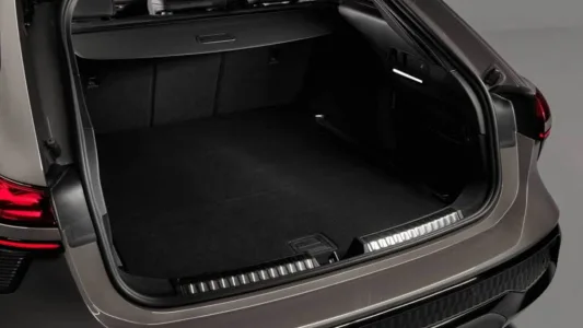 El audi a6 allroad vuelve con suspension neumatica v6 diesel y una receta que los suv no pueden copiar 9