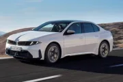 BMW recupera el i3 como misil eléctrico: 469 CV, 900 km de autonomía y una guerra directa contra Tesla