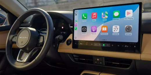 La marca que presumía de mandos físicos ahora defiende las pantallas: Mazda cambia el discurso