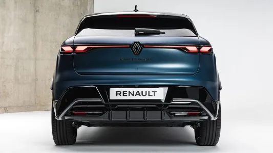 500 km bateria lfp y gemini integrado renault quiere que el megane electrico vuelva a ser relevante 4
