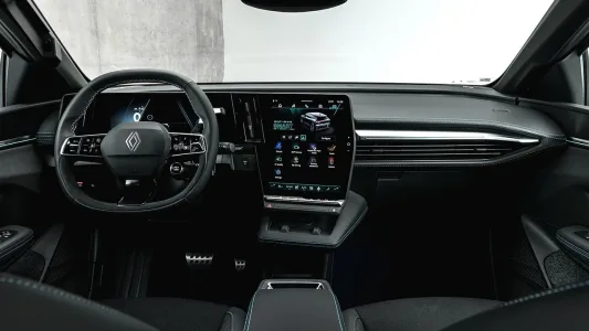 500 km bateria lfp y gemini integrado renault quiere que el megane electrico vuelva a ser relevante 7
