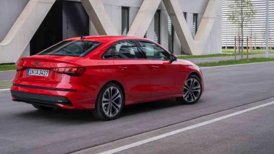 Audi convierte el a3 en un compacto mas tecnologico pero tambien mas dependiente de las pantallas 1