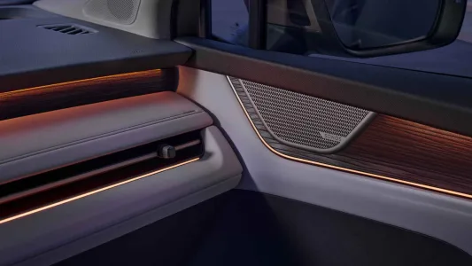 Skoda quiere democratizar el suv electrico grande el peaq ofrece 620 km y 7 plazas desde poco mas de 40 000 euros 23