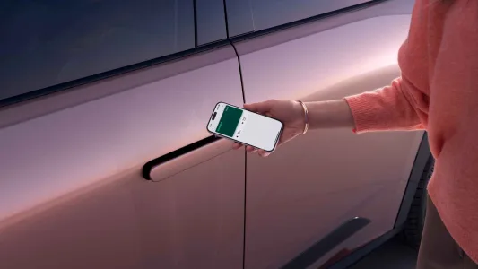 Skoda quiere democratizar el suv electrico grande el peaq ofrece 620 km y 7 plazas desde poco mas de 40 000 euros 29