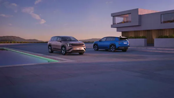Skoda quiere democratizar el SUV eléctrico grande: el Peaq ofrece 620 km y 7 plazas desde poco más de 40.000 euros