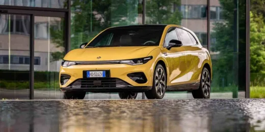 El anti-Golf eléctrico viene de China, se fabrica en España y cuesta bastante menos de lo que esperas