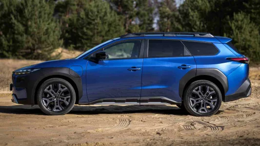 Subaru convierte el outback en electrico hasta 591 km traccion total y un rival japones para el tesla model y 6