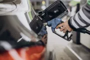La ayuda a los carburantes cambia de fórmula: 15 céntimos por litro ahora y desaparición gradual en octubre