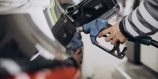 La ayuda a los carburantes cambia de fórmula: 15 céntimos por litro ahora y desaparición gradual en octubre