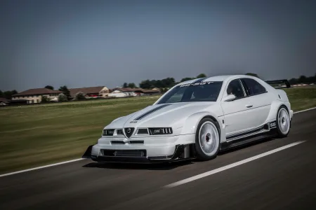 El 155 v6 ti que sonaban los alfistas ya existe 620 cv estetica de carreras y produccion limitada 1