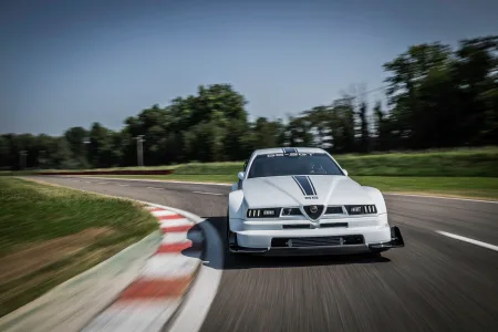El 155 v6 ti que sonaban los alfistas ya existe 620 cv estetica de carreras y produccion limitada 2
